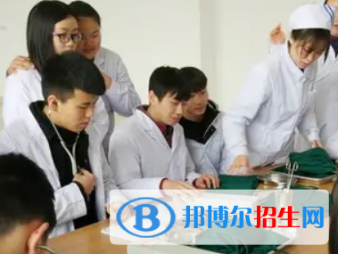 河南2023年男生上衛(wèi)校學什么專業(yè)好