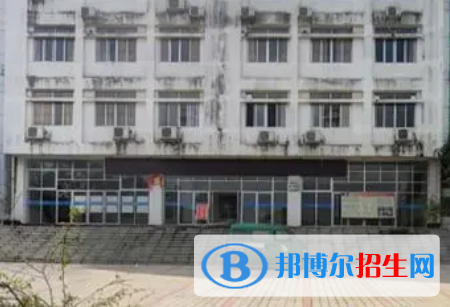 廣西2023年計(jì)算機(jī)學(xué)校在哪