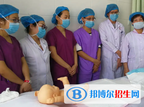 河南2023年女生上衛(wèi)校學什么好