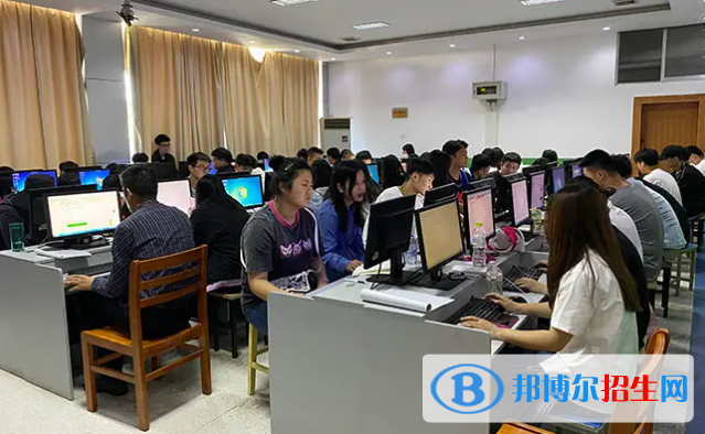 浙江2023年沒(méi)初中畢業(yè)能上中專學(xué)校