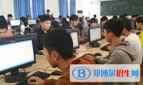 四川2023年計(jì)算機(jī)學(xué)校學(xué)什么專(zhuān)業(yè)好