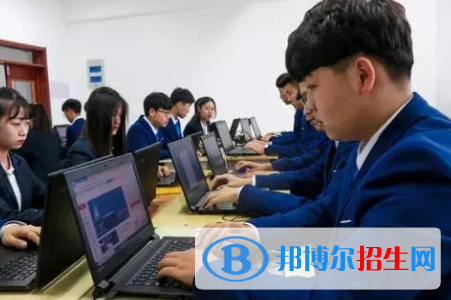 杭州2023年男生上什么中專學(xué)校比較好