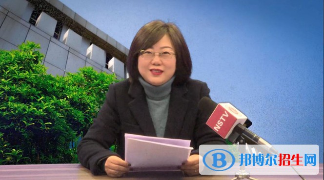 我校2022—2023學(xué)年度（上）期第十五周朝會儀式成功舉行