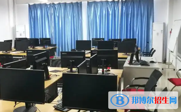 重慶2023中專學(xué)校什么學(xué)歷