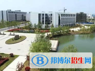 鹽城工業(yè)職業(yè)技術學院是大專還是中專（鹽城工業(yè)職業(yè)技術學院）