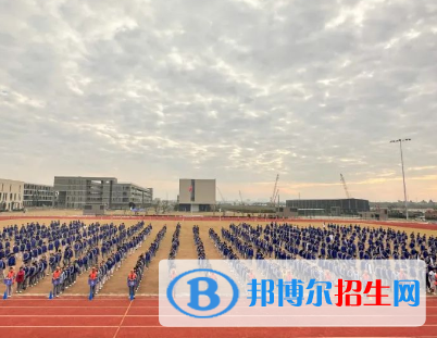 杭州2023年中專學校學費多少錢