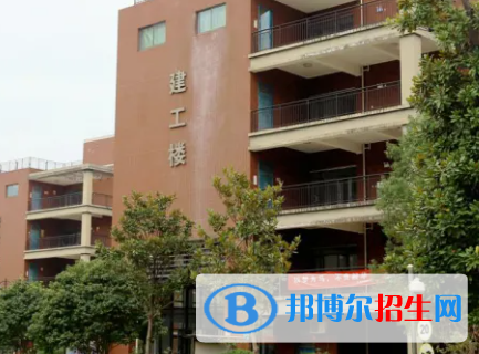 湖南有色金屬職業(yè)技術學院是大專還是中專（湖南有色金屬職業(yè)技術學院）