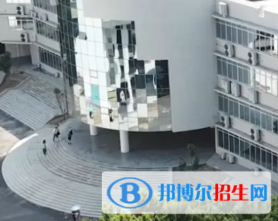 廣東文藝職業(yè)學(xué)院是大專還是中專（廣東文藝職業(yè)學(xué)院）