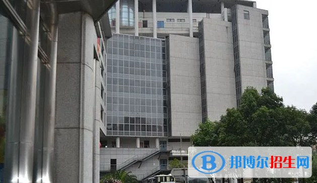 上海博華國(guó)際高中2023年學(xué)費(fèi)標(biāo)準(zhǔn)