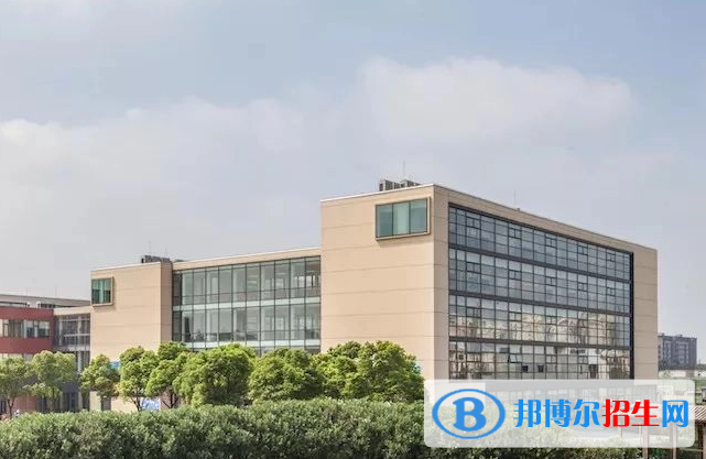上海西華國際學(xué)校2023年課程體系2