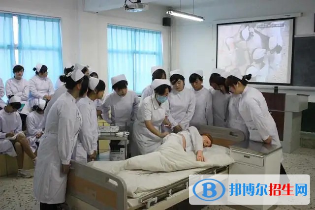 浙江2023年初中生學衛(wèi)校怎樣