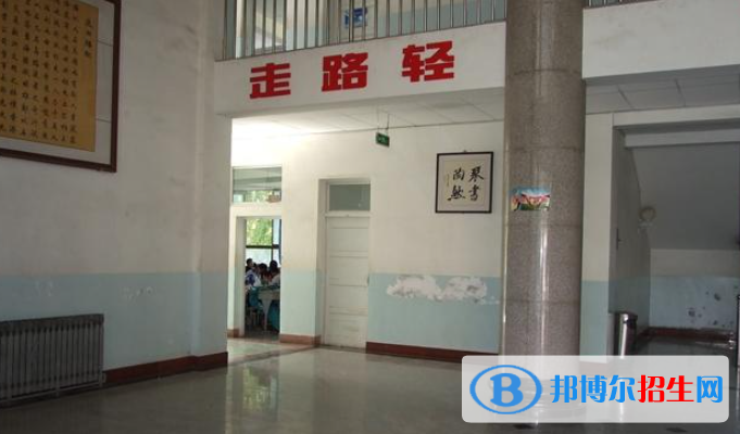 甘肅省酒泉中學2023年招生辦聯(lián)系電話 