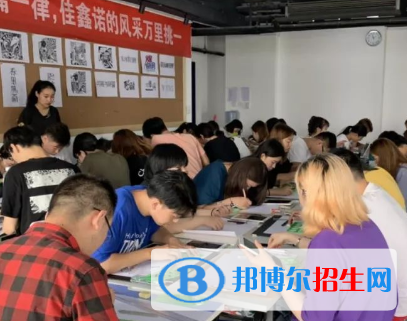 視覺傳達設(shè)計專業(yè)好嗎?