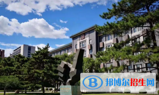 中國(guó)大學(xué)網(wǎng)絡(luò)與新媒體專(zhuān)業(yè)排名（2022研究型）