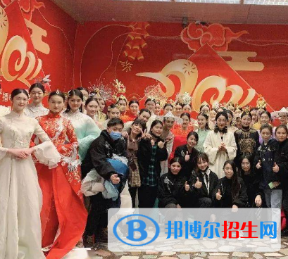 舞臺(tái)藝術(shù)設(shè)計(jì)與制作專(zhuān)業(yè)好嗎?