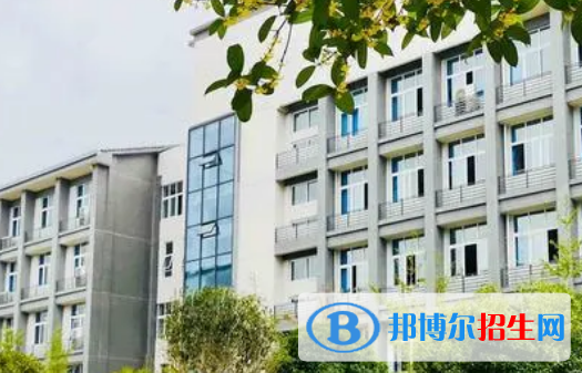 重慶商務職業(yè)學院2022高職分類考試分數線