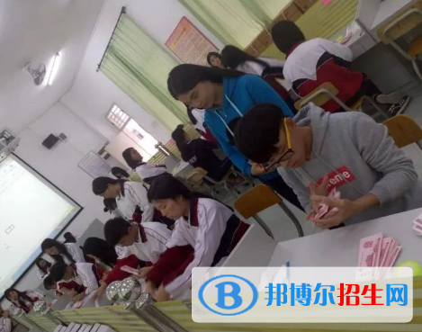 杭州2023年女孩子中專學(xué)什么好