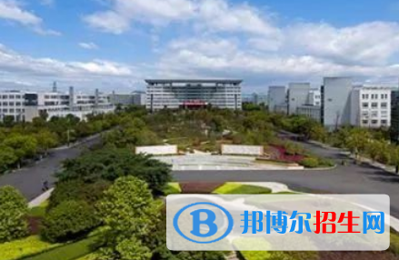 2023針織技術(shù)與針織服裝專業(yè)的高職專科學(xué)校有哪些?(附排名)
