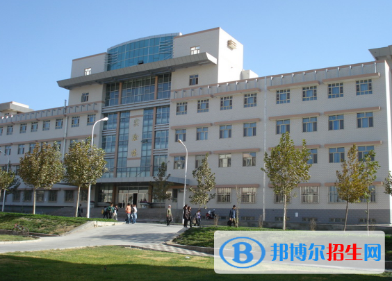 2022喀什地區(qū)大學(xué)排名(校友會)
