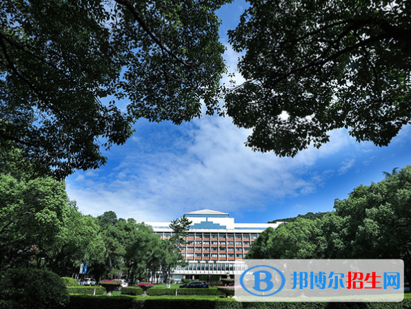 2022浙江省大學(xué)排名(校友會)