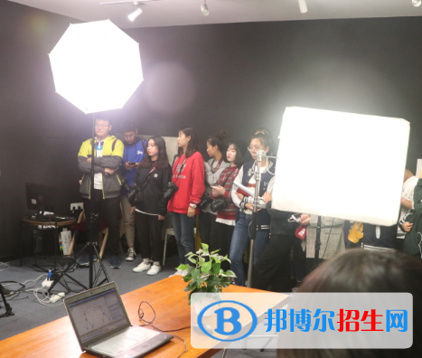視覺傳達(dá)設(shè)計專業(yè)好嗎?