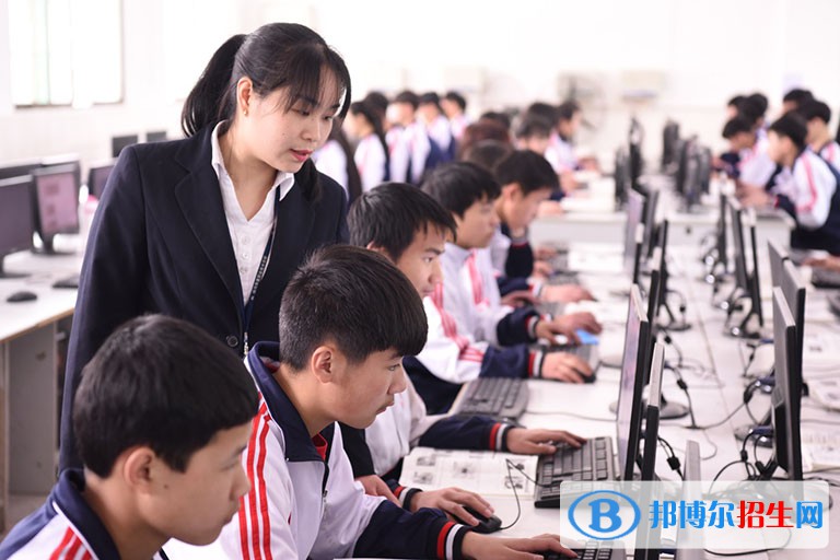 四川2023年中專計算機學(xué)校有前途嗎