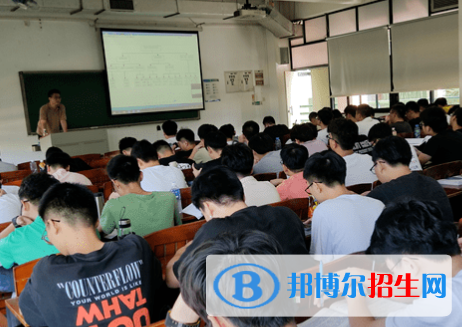 俄語專業(yè)好嗎?(俄語專業(yè))