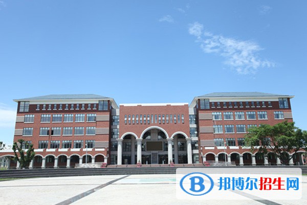 2023年四川建筑職業(yè)技術(shù)學(xué)院?jiǎn)握蟹謹(jǐn)?shù)線