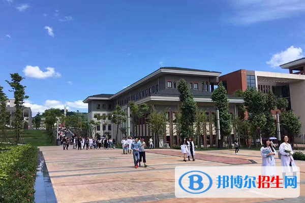 雅安職業(yè)技術(shù)學(xué)院單招2023年學(xué)費(fèi)是多少