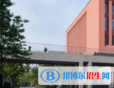 杭州第二中學(xué)錢江學(xué)校2022年分數(shù)線是多少?(2023參考)