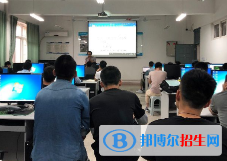 無(wú)人機(jī)測(cè)繪技術(shù)專業(yè)好嗎?(無(wú)人機(jī)測(cè)繪技術(shù)專業(yè))