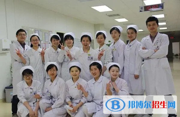 浙江2023年讀衛(wèi)?？梢钥即髮W(xué)嗎