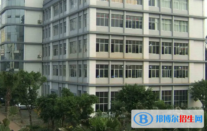 重慶2023年上什么中專學校比較好