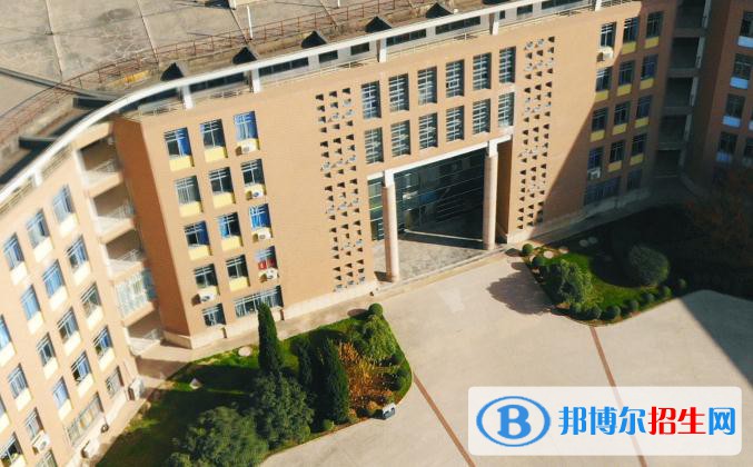 重慶2023年上中專學(xué)校需要什么