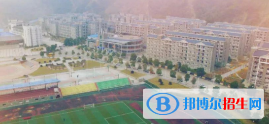 吉首大學(xué)張家界學(xué)院是不是雙一流大學(xué)嗎？