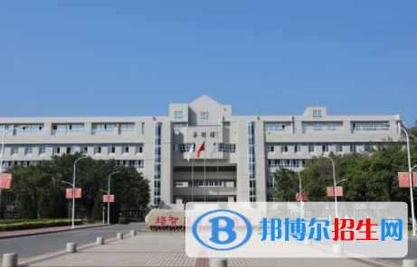 廣東培正學(xué)院是不是雙一流大學(xué)嗎？