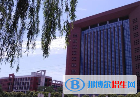 河南科技學院是不是雙一流大學嗎？