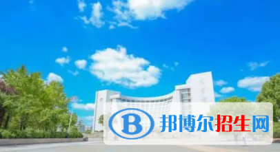 上海大學是不是雙一流大學？