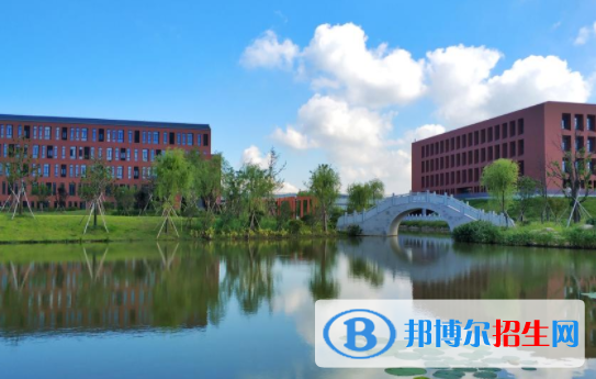 浙江藥科職業(yè)大學(xué)是不是雙一流大學(xué)？