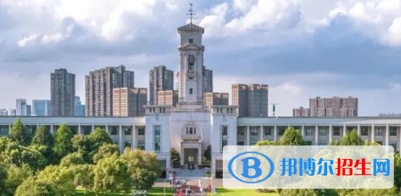 寧波諾丁漢大學(xué)是不是雙一流大學(xué)？