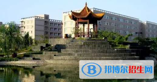 許昌學(xué)院是不是雙一流大學(xué)？