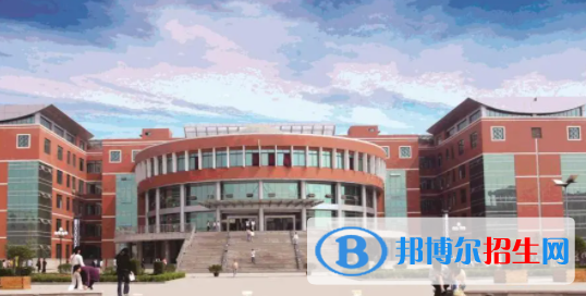 長安大學興華學院是不是雙一流大學？