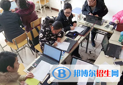 重慶2023年女生上中專學(xué)校學(xué)什么好