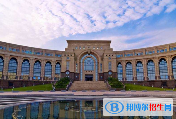 復(fù)旦大學(xué)是不是雙一流大學(xué)？