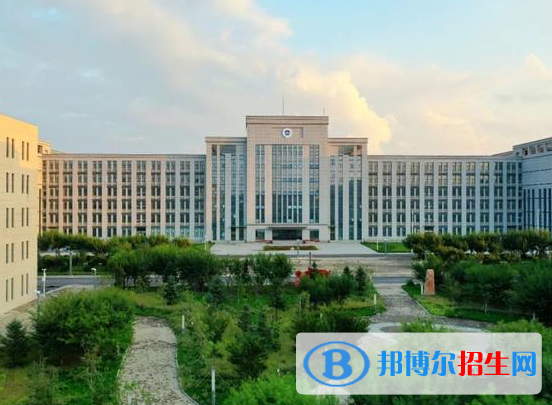 長春電子科技學院是不是985大學？