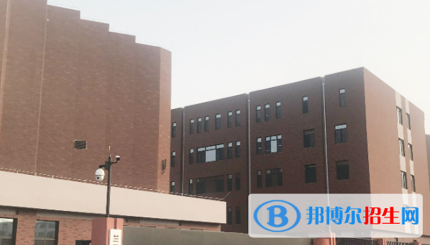 鞍山市蘭開(kāi)美術(shù)高中錄取分?jǐn)?shù)線(2022鞍山市蘭開(kāi)美術(shù)高中)