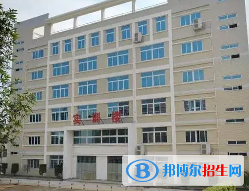 福建建筑學(xué)校2023年學(xué)費(fèi)、收費(fèi)多少