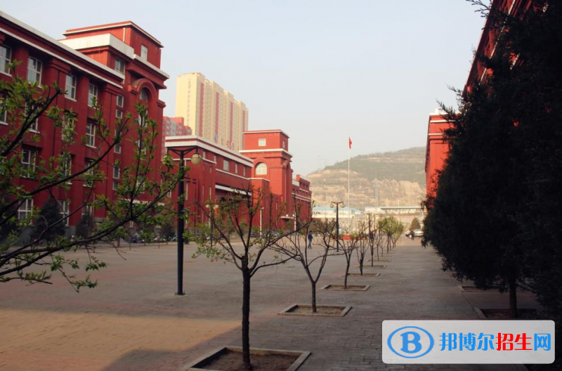 呂梁名師高中錄取分?jǐn)?shù)線(2022呂梁名師高中)
