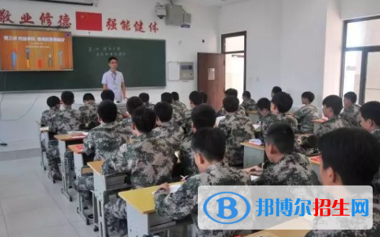 江蘇省淮安技師學(xué)院2023年學(xué)費(fèi)、收費(fèi)多少
