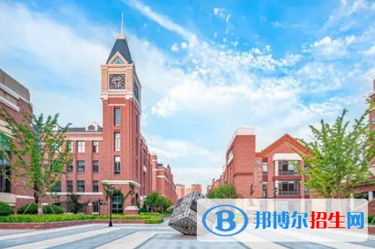 青島西海岸新區(qū)八中2022錄取分數(shù)線（2023參考）